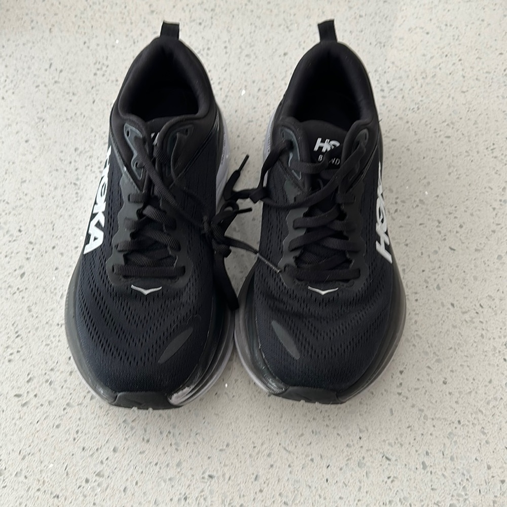 Hoka Bondi 8 women’s size 8